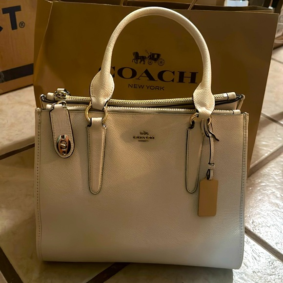 Coach Handbags - Coach purse